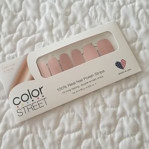 At the Plaza by Color Street